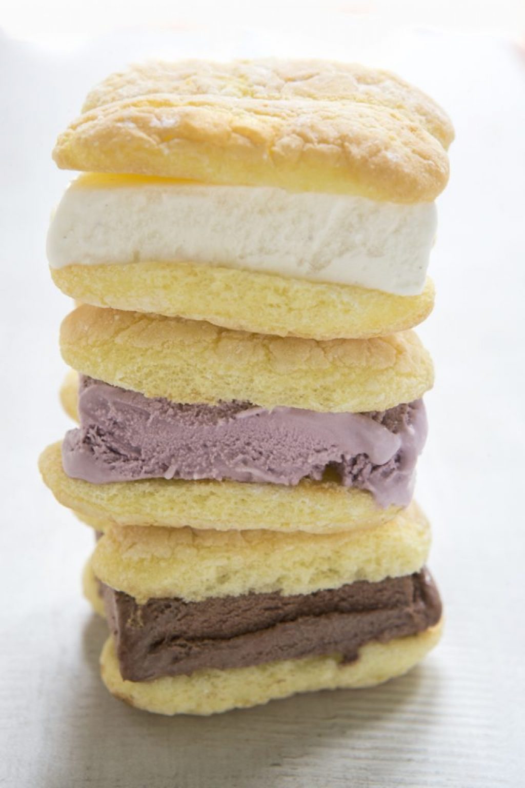 ice-cream-sandwich-HFSV7640